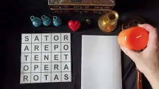 Древнее заклинания Sator рунами