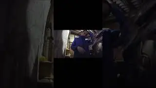 Мотоциклист Жёстко испугался Приведение в гараже