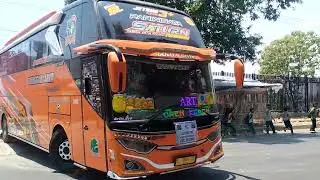 VIRAL NUNGGUIN SATURN LEWAT BOCIL PADA SENENG