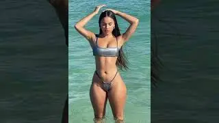 Sexy Bikini Curvy Hot Model!.