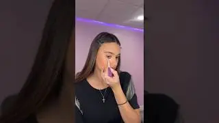 Blending makeup #makeuptutorial #makeup #makeupinspo #makeupartist
