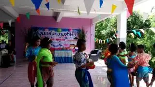 Rum Klong Yao Thai Dance(Long Drum Dance) การเต้นรำกลองยาว