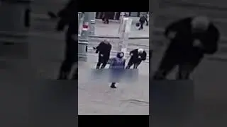 Бил всех на улице и получил в ответ