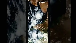 Gujarat Cyclone hitting India and its effects🌦️😱 #biparjoycyclone #cyclone2023 #shorts