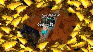 Feeding the poor on 2b2t (also trying out test.2b2t.org)