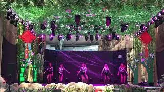Dancing in China (Bang) Show Ballet WOW
