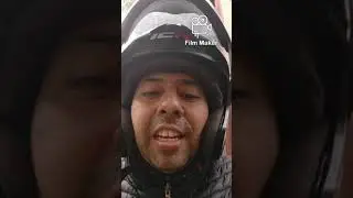 HUMOR SANO/momento oportuno para TANQUEAR la moto