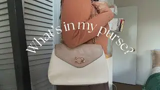 What's in my bag | key, simple essentials