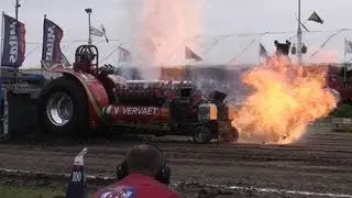 Tractor Pulling CRASH - Compressor explosion - GREEN SPIRIT - MADE  2013