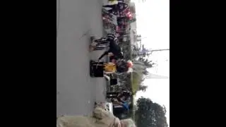 upload video 1444748581768