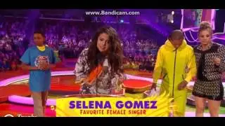 Selena gomez winner kca 2014