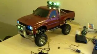 Tamiya Hilux High Lift with MFC-02 Music Aux In iPhone