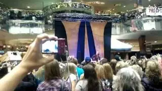 Keith Urban at West Edmonton Mall Nov 30th 2010