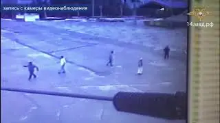 Грабеж в центре Якутска сняли на видео