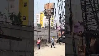 Machine in action, Patna- Boaring  road