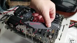 MSI MPG X570 Lightning Gen 4 M.2 Mystery & M.2 Install
