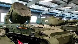 Павильон №1 Технического центра: Тяжелые танки и самоходные артиллерийские установки СССР