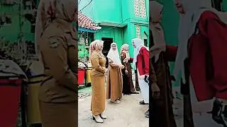 ibu kepsek montok bahan coli siswa