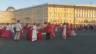 Танец-визитка: Хороводно-игровая школа Вероники Гаврилёнок