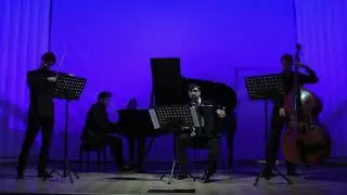 Л. Десятников "Посвящение А. Пьяццолле" 1. Счастье мое... 2. Утомленное солнце