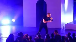 Future Islands - The Thief (live)