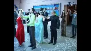 С зачета   на бал!