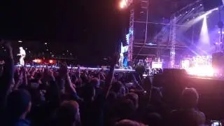 Queen and Adam Lambert - We Will Rock You, We Are the Champions | Steel City Festival Linz 2016
