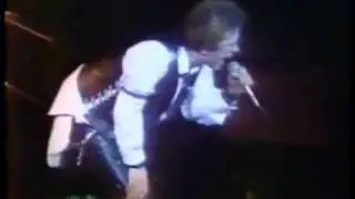 Sex Pistols - Anarchy In The U.K.  [Live] (14 - 01 - 1978)
