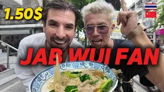Hidden Gem Serving Rare Thai-Chinese Dish 'Jab-Wui-Fan' for 81 Years! In Bangkok 🇹🇭