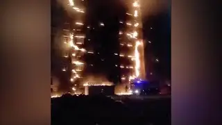 Десятиэтажный жилой дом загорелся в Актау