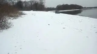 Спустился к Оке.