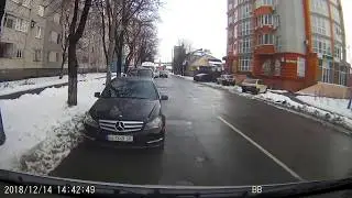 Полиция или всё же такси. Кременчуг