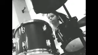 Espírito Santo (Drummer Girl)