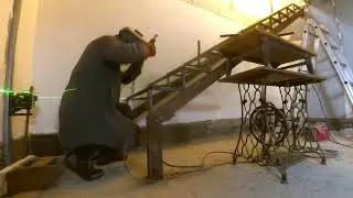 Сделал сам лестницу внутри