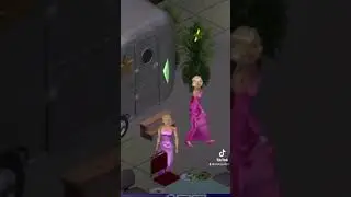I tried to woohoo with Marilyn Monroe in the Sims 1 😂😂 