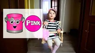 LEARN COLORS  Учим цвета на английском  Девочка 2 х лет поет песенку