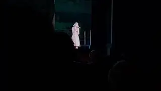 Да ты не бойся, переживём! Залипательная песня Поет Аня на фестивале Корабельная сторона Севастополь
