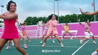 First Kiss: Yo Yo Honey Singh new song status video