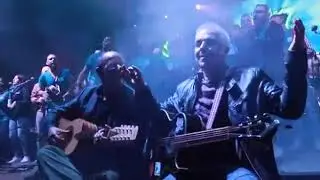 TARANTELLA SENZA CONFINI con Mimmo Cavallaro , Davide Van De Sfroos  e  i Dipende di  te.