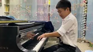 Lukas Kan演奏4首肖邦曲