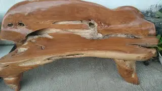 KURSI MINIMALIS LIMBAH AKAR JATI