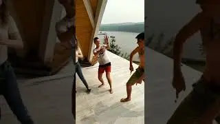 24. Ещё танцы ))