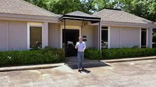 SEAPORT COMMERCIAL | 911 & 919 E 70th Street | Listed by Andrew Myers