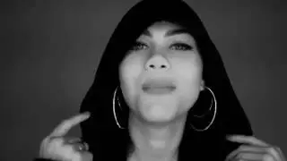 Mariana Mello feat.  Guerrilheiros & Cortesia da casa - Universo em Crise (VIDEOCLIPE OFICIAL)