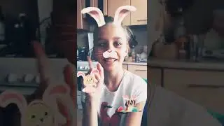 Милый зайка! Смотрите два видео с котёнком🐺 и зайкой!🐇