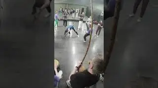 Колесо без рук. Au sem mao. Capoeira. #shorts #capoeira #short