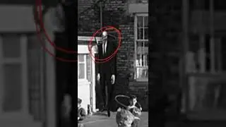 Scariest things hidden in normal photos 😮 