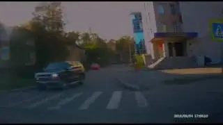 кто должен первым проехать?