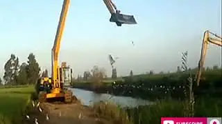 Long Reach Excavator Machine Cleaning Canal(Komatsu 220) | Excavators Fans | Excavator Work