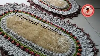 Oval Bathroom Set (toilet seat cover)